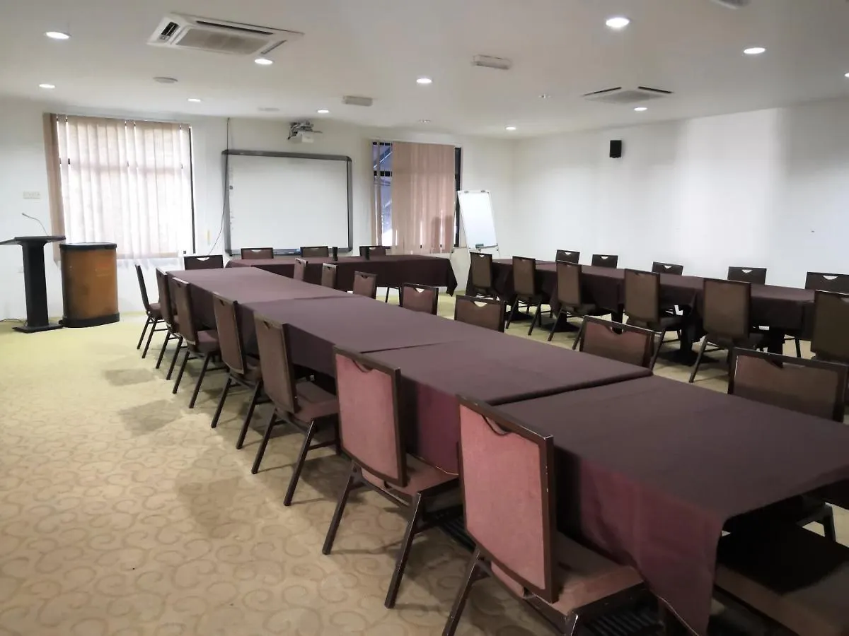 Alia Residence Business Resort Padang Mat Sirat